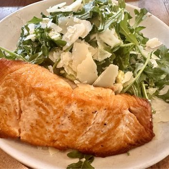 North Italia - Arugula & Avocado salad with salmon - Italian Near Me - Austin, Texas