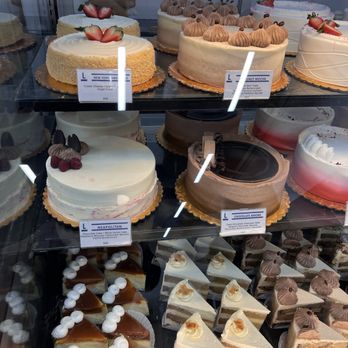 Layered Cakerie - Bakeries Near Me - Montclair, California
