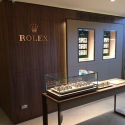 Rocca - Corridoio di sinistra "Rolex orologi"