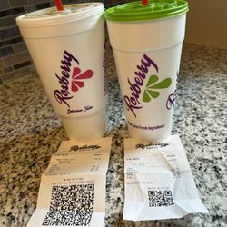 Roxberry Juice - Same order but sloppy employees give whatever size they want. You eat the cost.