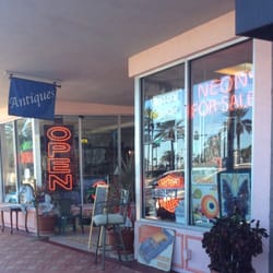 Carousel Antiques