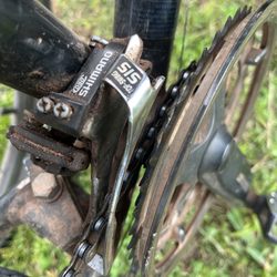 Confederation Trail Bike Rentals - Dirty, rusty old gears.