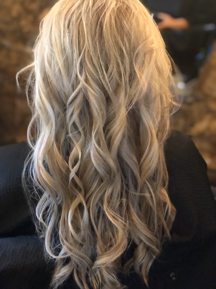 CAPELLI’S SALON & DAY SPA 25 Photos & 15 Reviews 1401 Gold Ave