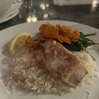 KingFisher - Macadamia Nut Crusted Hawaiian Fish - Seafood Near Me - Tucson, Arizona KingFisher - Macadamia Nut Crusted Hawaiian Fish - Seafood Near Me - Tucson, Arizona