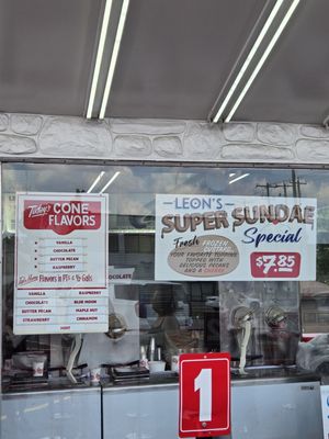Leon's Frozen Custard by null