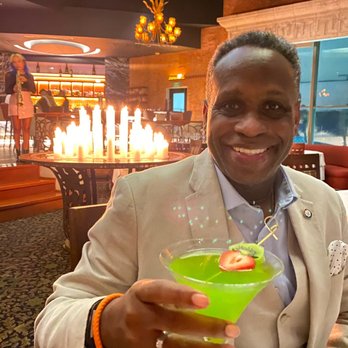 Gustino - The special martini of the day is not to be missed! - Italian Near Me - Cancún, ROO Gustino - The special martini of the day is not to be missed! - Italian Near Me - Cancún, ROO