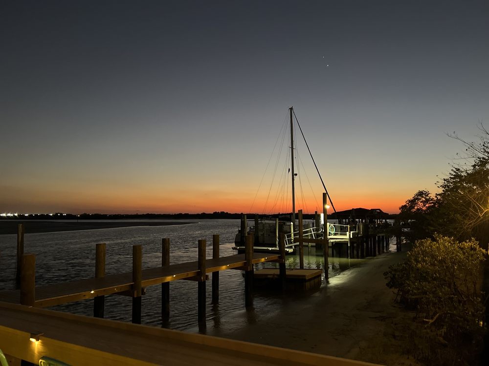 Hidden Treasure Rum Bar & Grill