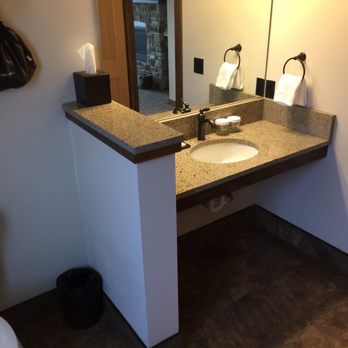 The Inn at Gamble Sands - Clean, new bathroom - Resorts Near Me - Brewster, Washington