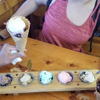 Moomers - Flight and cones. Skip the strawberry(just pink colored cream, no fruit, no flavor). Best ones were butter pecan and cherries mobilee. - Ice Cream & Frozen Yogurt Near Me - Traverse City, Michigan