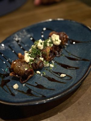 TRES Cazuelas Artisanal Latin Cuisine by null