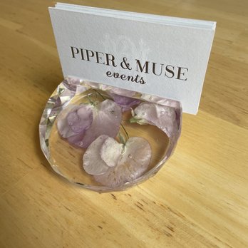 Starr Collective - card holder - Florists Near Me - New York, New York