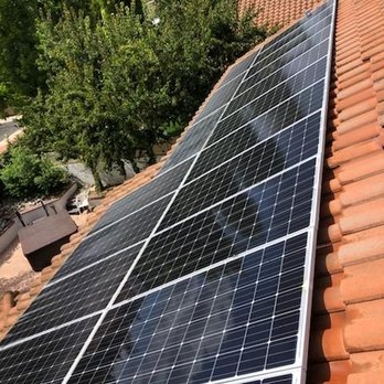 López Cleaning - Perfectly clean solar panels. - Window Washing Near Me