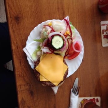 Yorkshire Pride Three - Cheeseburger. - Food Near Me - Benidorm, A Yorkshire Pride Three - Cheeseburger. - Food Near Me - Benidorm, A