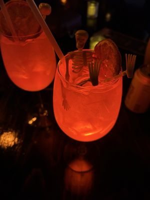 Porters Western Saloon by null