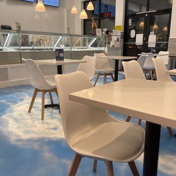 Heaven Creamery - Seating - Ice Cream & Frozen Yogurt Near Me - Centennial, Colorado Heaven Creamery - Seating - Ice Cream & Frozen Yogurt Near Me - Centennial, Colorado