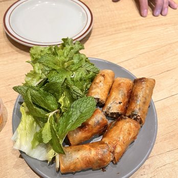 Com Tam Ninh Kieu - Spring rolls. Super crunchy and taste great. - Vietnamese Near Me - Bronx, New York Com Tam Ninh Kieu - Spring rolls. Super crunchy and taste great. - Vietnamese Near Me - Bronx, New York