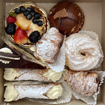 PÂTISSERIE ST MARTIN - Updated July 2025 - 42 Photos &amp; 19 Reviews ...