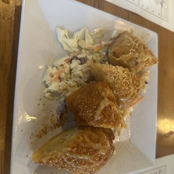 Tiki Lee's Dock Bar - Crab Rangoon Eggrolls - New American Near Me - Sparrows Point, Maryland