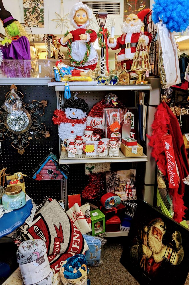 SHOP OF FOUND THINGS Updated September 2024 21 Photos 808 Clarks Ln, Louisville, Kentucky