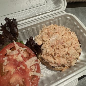 Corks Winebar & Eatery - Lobster sandwich - American Near Me - Niagara on the Lake, Ontario