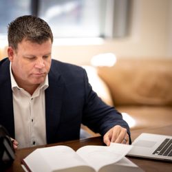 Clearwater Business Law - Attorney Andrew Mongelluzzi