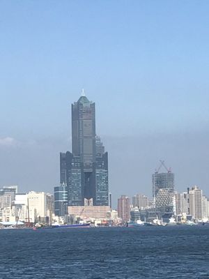 85 Sky Tower by null