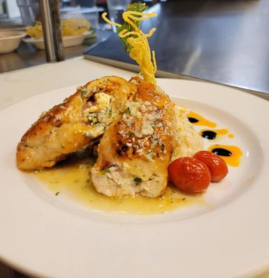 Leone's Ristorante & Pizzeria by null