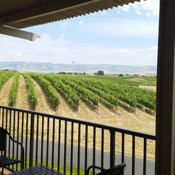Pepper Bridge Winery - Walla Walla Valley - Wine Tasting Room Near Me - Walla Walla, Washington