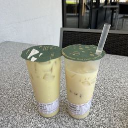 Green Milk Tea and peach oolong milk tea Green Milk Tea and peach oolong milk tea