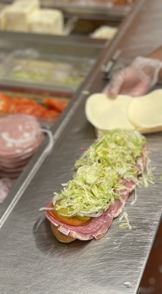 RICCOTTI’S SUBMARINE SANDWICHES Updated November 2024 102 Photos