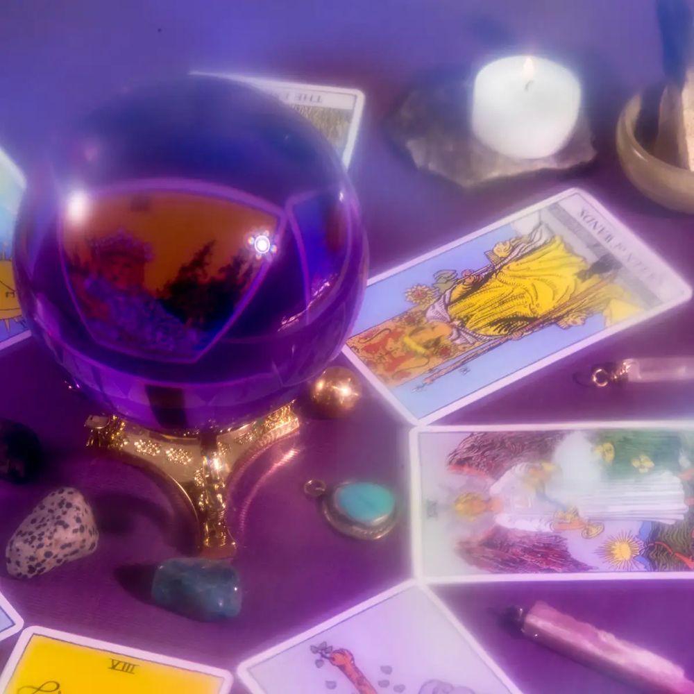 Oak lawn psychic Logo
