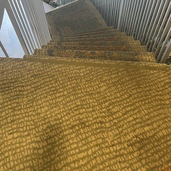 Bahia Resort Hotel - Dirty carpet - San Diego, CA
