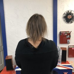 Johnnas Styling Salon - Before hair extensions