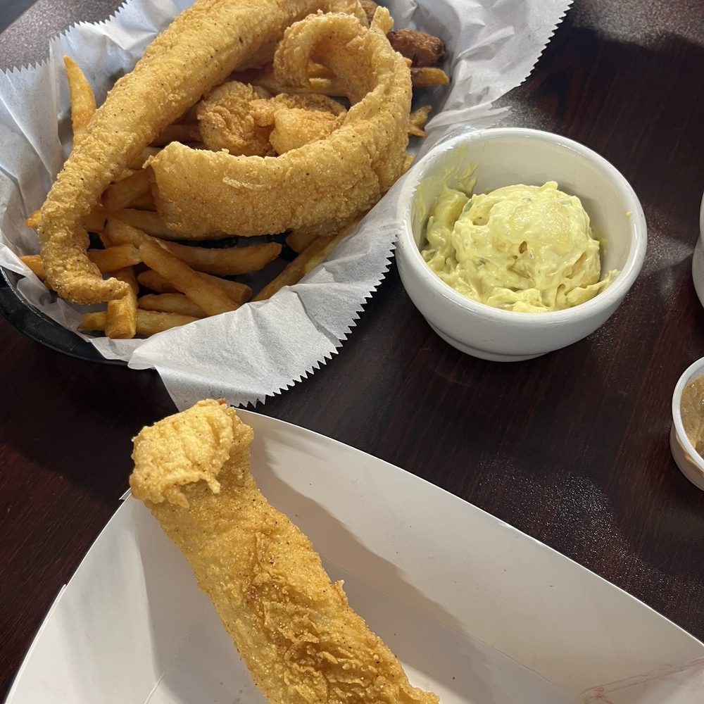 Pawpaw's Catfish Kitchen - Cajun/Creole Near Me - Sevierville, Tennessee Pawpaw's Catfish Kitchen - Cajun/Creole Near Me - Sevierville, Tennessee
