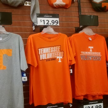 Pilot Travel Center - Souvenir tees. - Gas Stations Near Me - Mc Donald, Tennessee Pilot Travel Center - Souvenir tees. - Gas Stations Near Me - Mc Donald, Tennessee