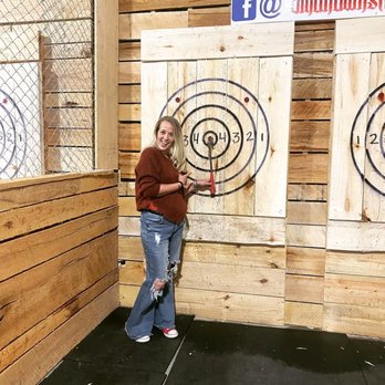Tomahawks - Axe Throwing Near Me - Corbin, Kentucky Tomahawks - Axe Throwing Near Me - Corbin, Kentucky