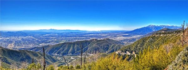 Amazing Views - I represented two families jointly purchasing a part-time vacation, part-time short-term rental with exquisite 180 degree views. Amazing Views - I represented two families jointly purchasing a part-time vacation, part-time short-term rental with exquisite 180 degree views.