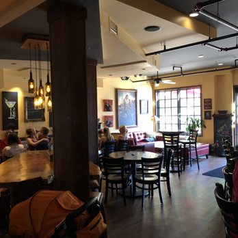The Hound's Tale - New American Near Me - Williamsburg, Virginia