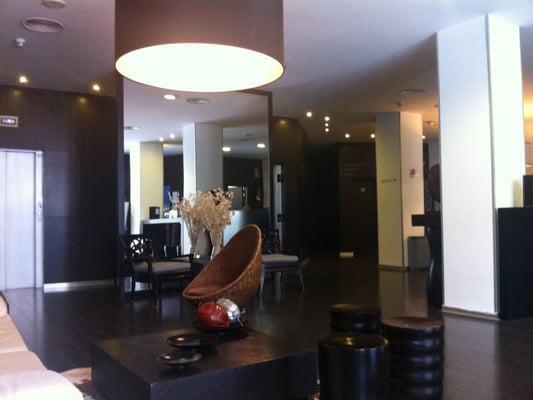 Occidental Santa Cruz Contemporáneo by null