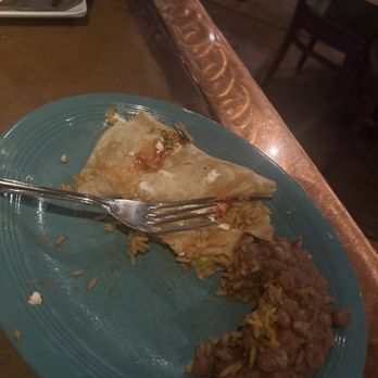 Cabo - guanjillo sauce taste like ketchup with a hint of salsa, rice was hard, grill chicken no flava what so Eva!  lol cheers - Mexican Near Me - Rockville Centre, New York