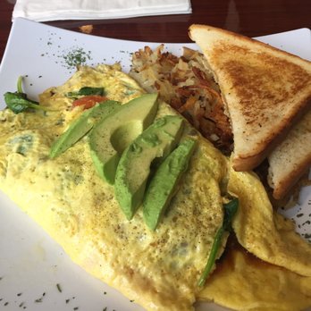 London Cafe - Bacado Omelet - Breakfast & Brunch Near Me - Houston, Texas