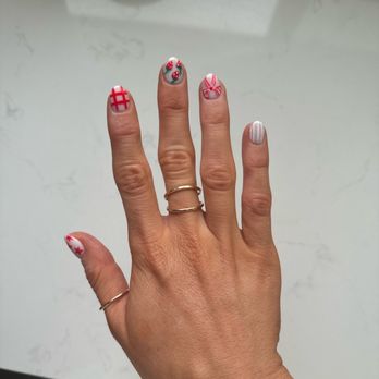 Gallery Nails Bar - Nail Salons Near Me - Queen Creek, Arizona