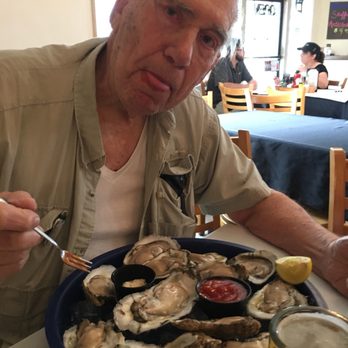 Charles Seafood - Seafood Near Me - Harahan, Louisiana