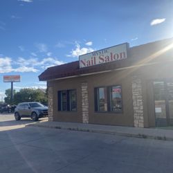 Mystic Salon - So small and get to