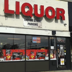 J&V Wine and Spirits - Great place to pick up a nice gift set