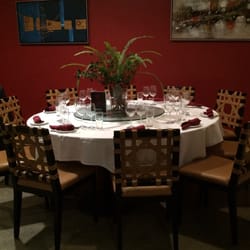 Lynn Shanghai Cuisine - Nice table