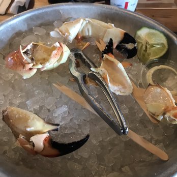 Half Shell Raw Bar - Stone crab - Seafood Near Me - Key West, Florida