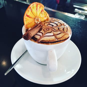 Blow Lounge - Un cappuccio mattiniero - Italian Near Me - Rome, RM