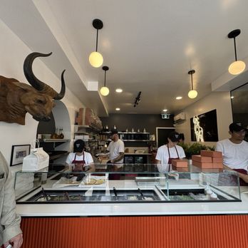 Ariete E Toro - Sandwiches Near Me - Toronto, Ontario