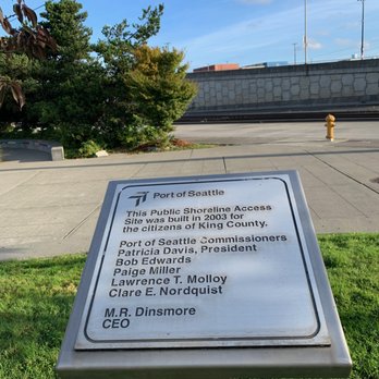 Terminal 18 Park - Plaque with some information about the building of this site. - Parks Near Me - Seattle, Washington